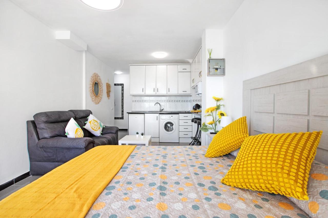 Bulto Carihuela B Apartment ตอร์เรโมลิโนส ภายนอก รูปภาพ