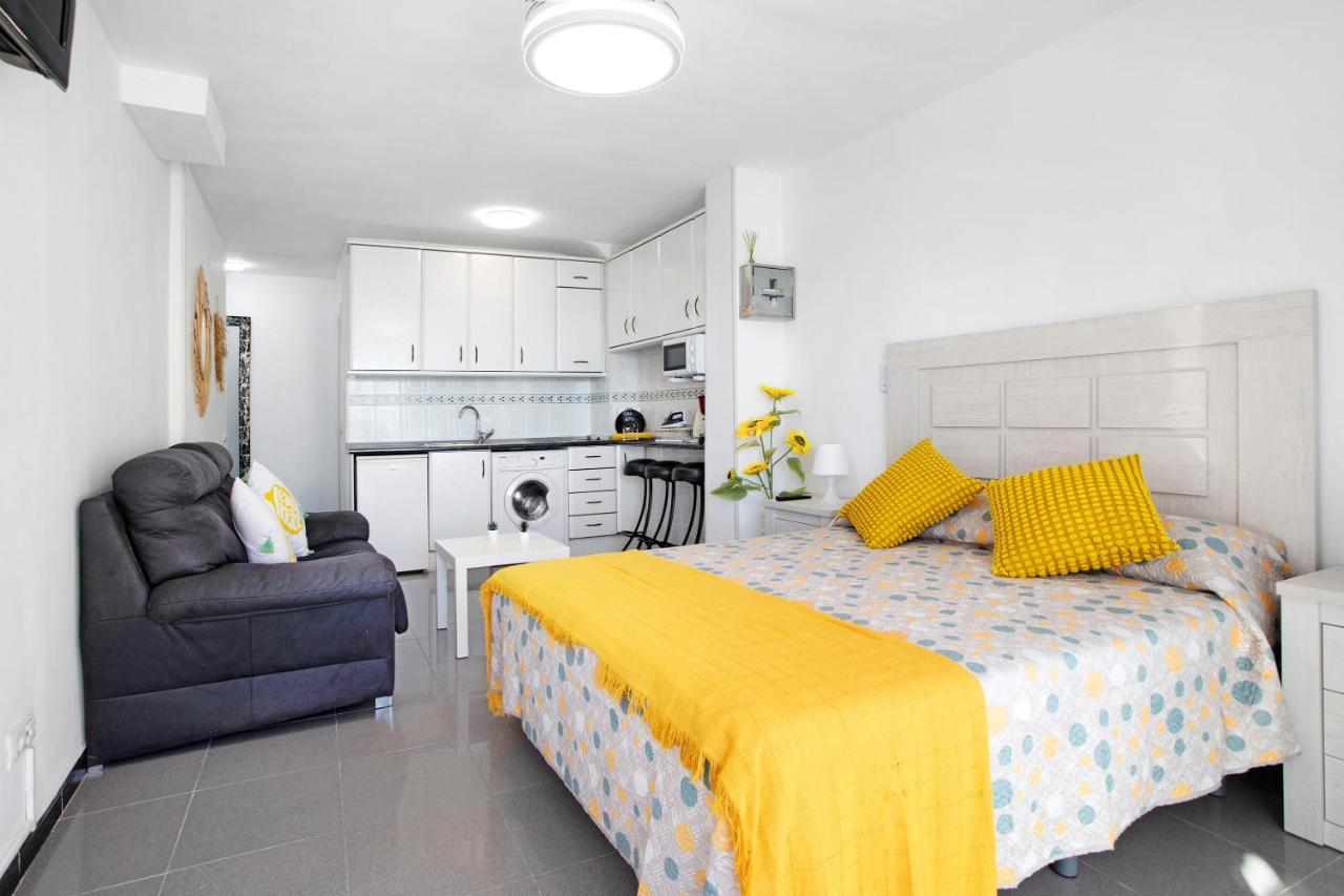 Bulto Carihuela B Apartment ตอร์เรโมลิโนส ภายนอก รูปภาพ