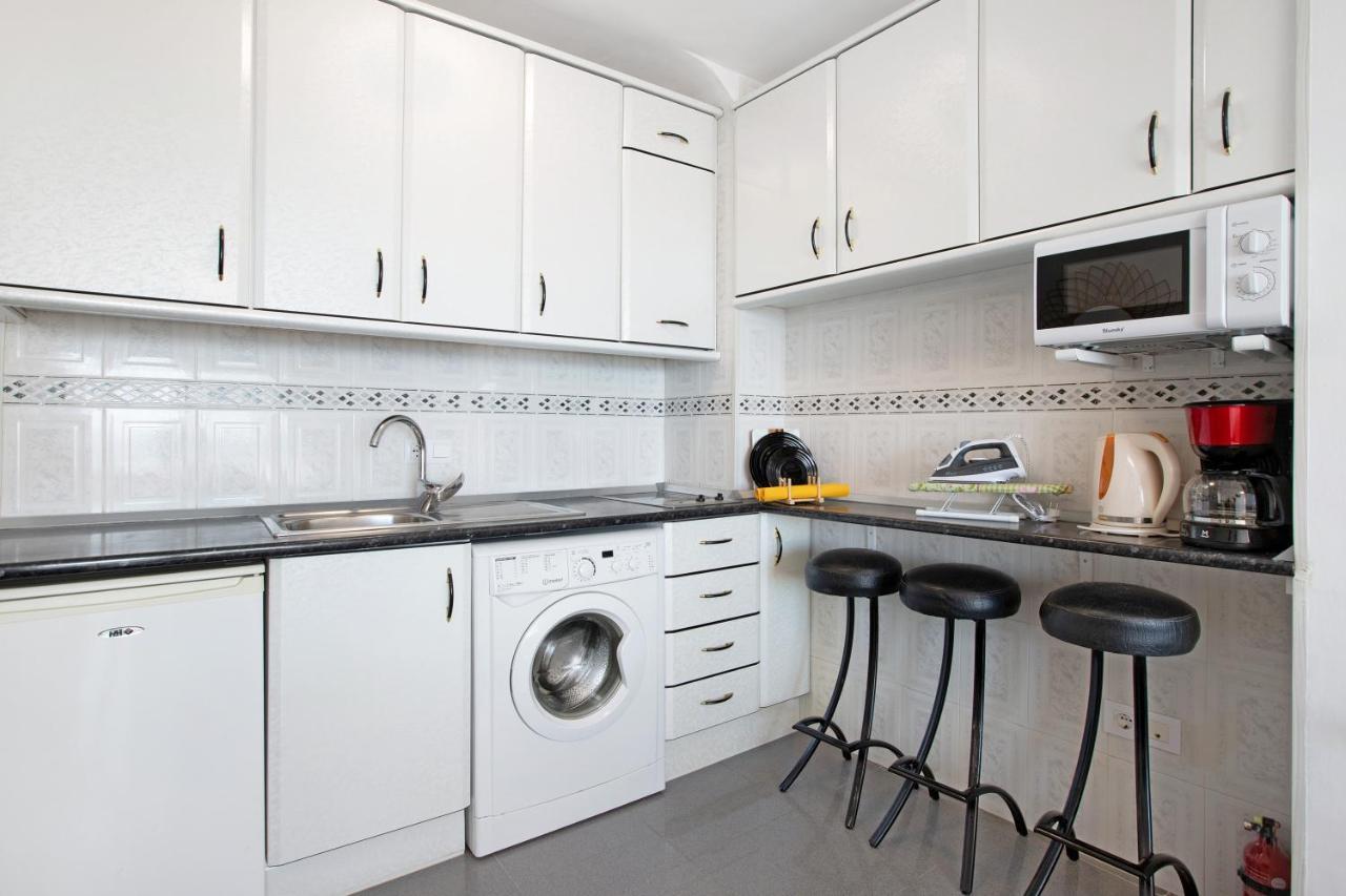 Bulto Carihuela B Apartment ตอร์เรโมลิโนส ภายนอก รูปภาพ